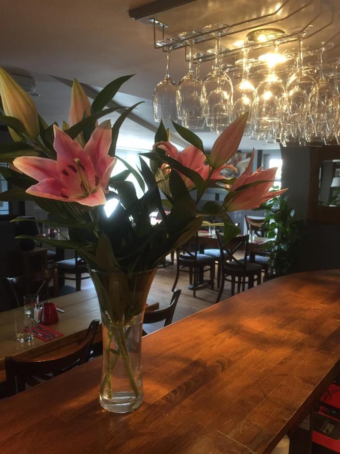 נורוויץ'' Al Forno Restaurant & Inn מראה חיצוני תמונה